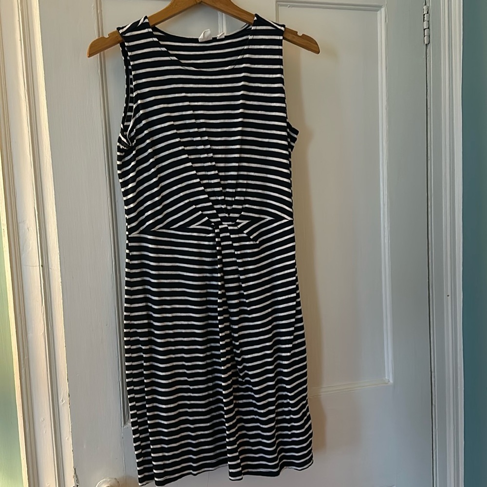 Size medium GAP stripe dress with front gather